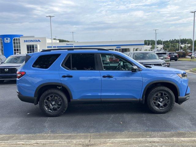new 2025 Honda Pilot car, priced at $48,782
