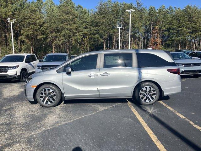 new 2025 Honda Odyssey car, priced at $42,315