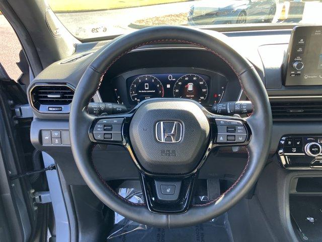 used 2025 Honda Pilot car, priced at $50,888