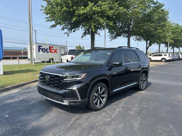 new 2025 Honda Pilot car, priced at $51,804
