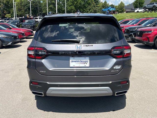 new 2025 Honda Pilot car, priced at $51,804