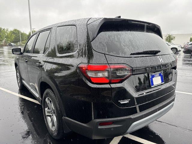 new 2025 Honda Pilot car, priced at $43,396