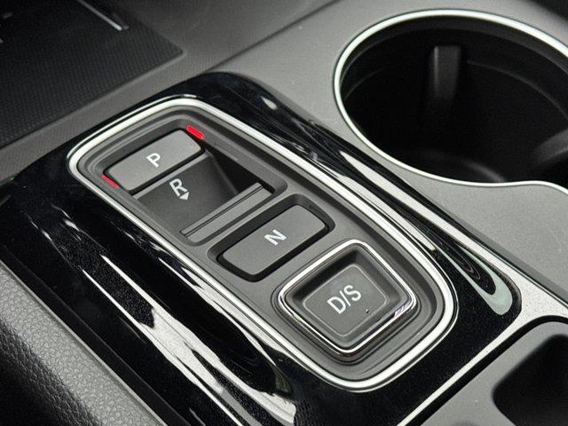 new 2025 Honda Pilot car, priced at $43,396