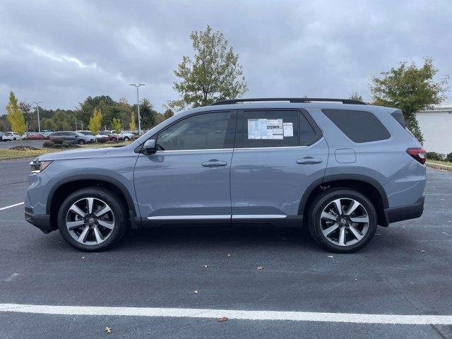 new 2025 Honda Pilot car, priced at $53,930