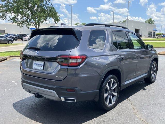 used 2023 Honda Pilot car, priced at $45,959