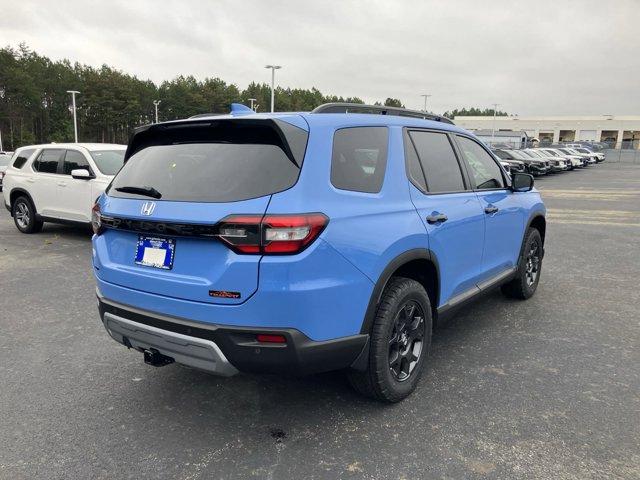 new 2025 Honda Pilot car, priced at $48,782