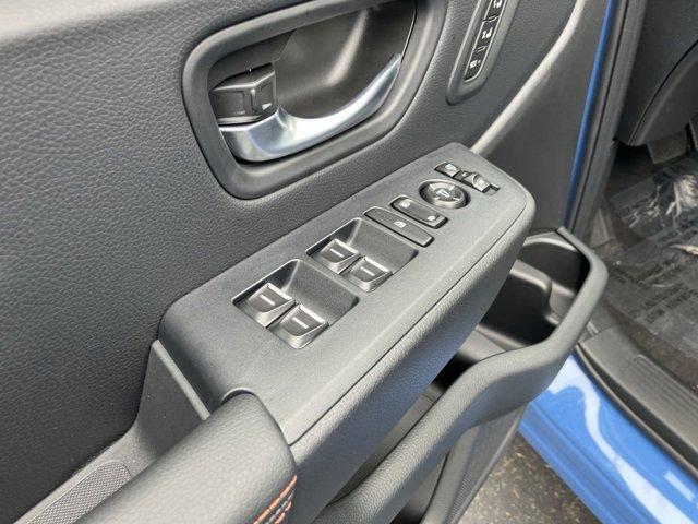 new 2025 Honda Pilot car, priced at $48,782