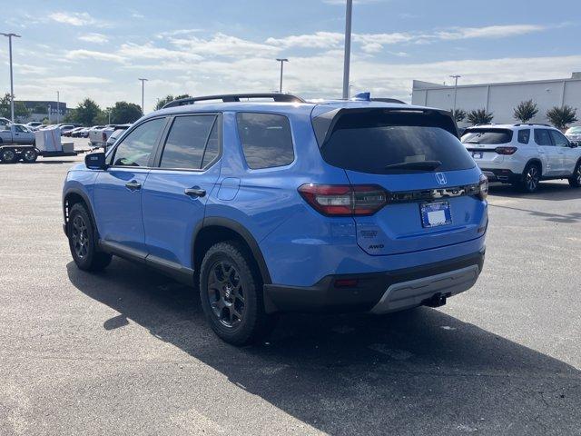 new 2025 Honda Pilot car, priced at $49,238