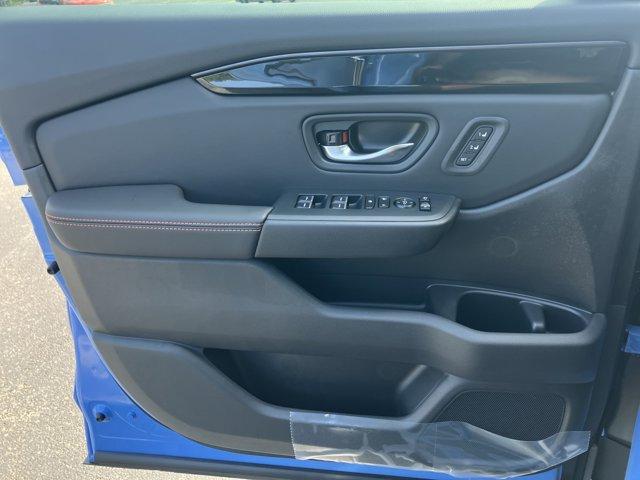 new 2025 Honda Pilot car, priced at $49,238