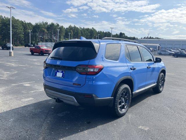 new 2025 Honda Pilot car, priced at $49,238