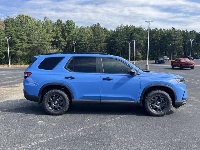 new 2025 Honda Pilot car, priced at $49,238