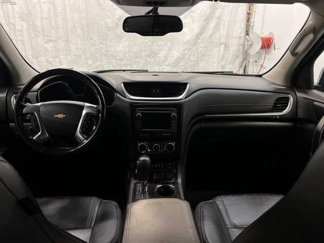 used 2015 Chevrolet Traverse car, priced at $11,498