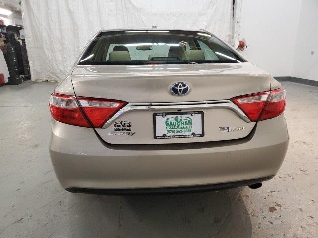 used 2015 Toyota Camry Hybrid car, priced at $17,998