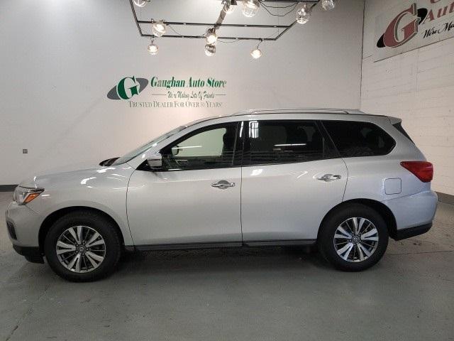 used 2020 Nissan Pathfinder car, priced at $21,498