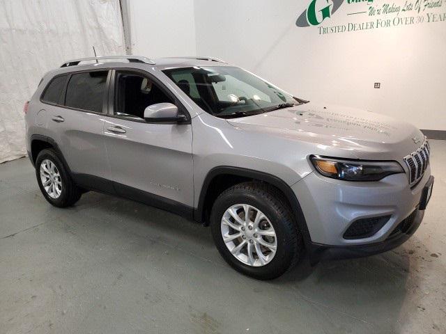 used 2020 Jeep Cherokee car, priced at $15,998