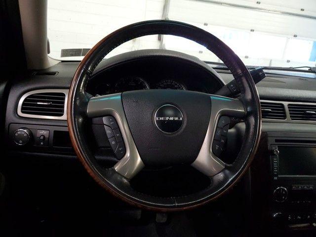 used 2009 GMC Yukon car, priced at $13,998