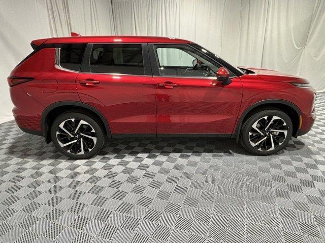 new 2024 Mitsubishi Outlander car, priced at $30,500