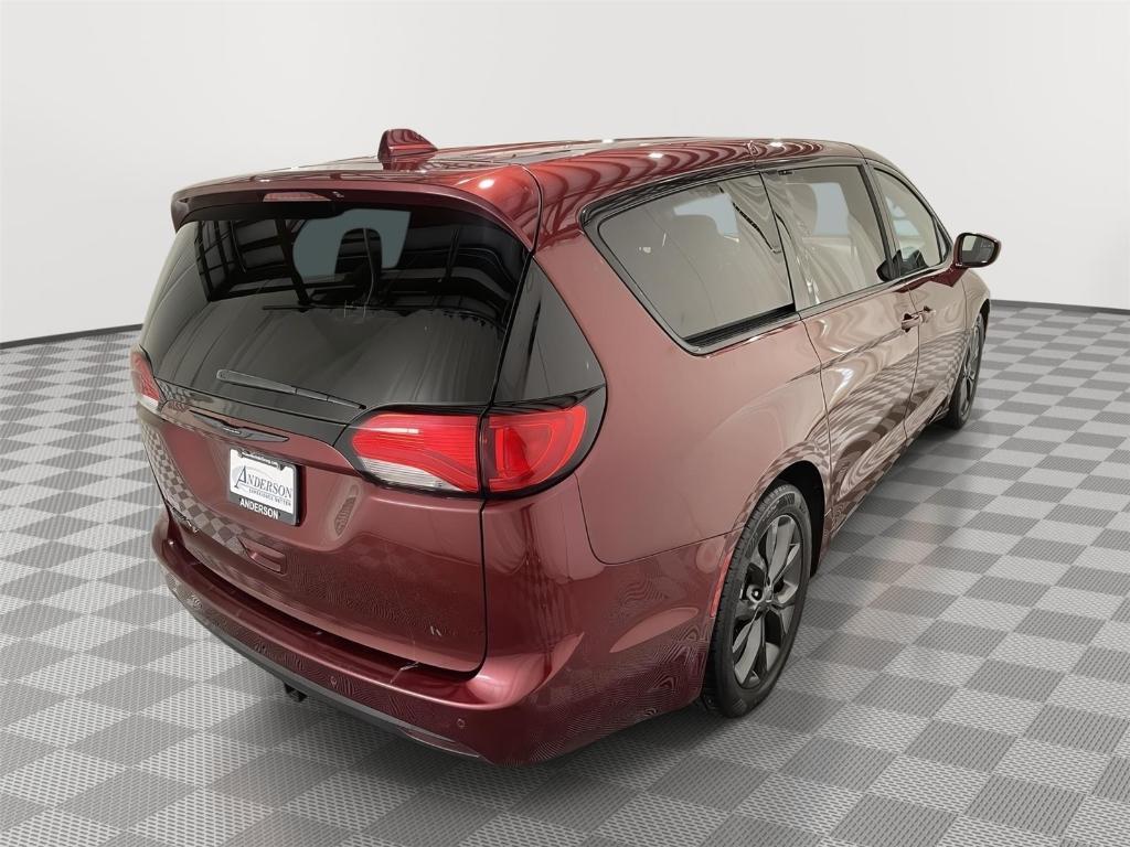 used 2019 Chrysler Pacifica car, priced at $17,000