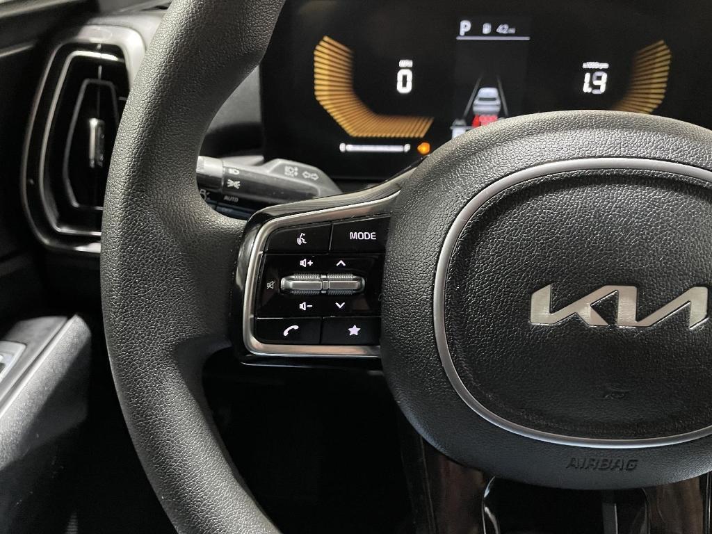used 2024 Kia Sorento car, priced at $26,900