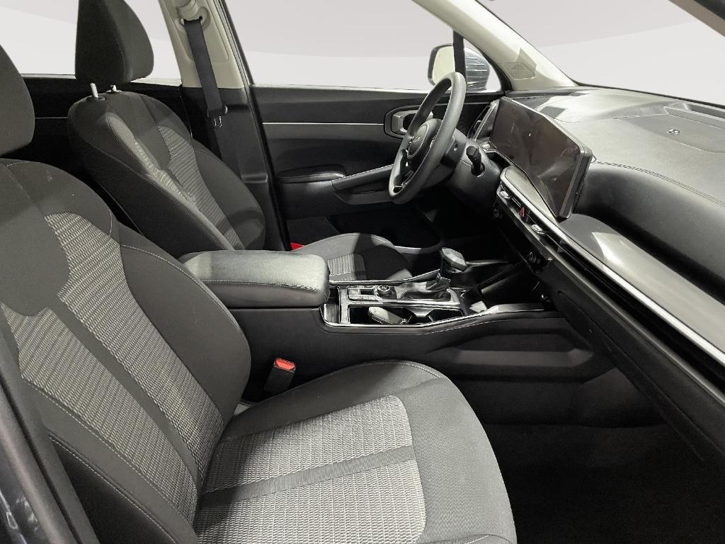 used 2024 Kia Sorento car, priced at $26,900