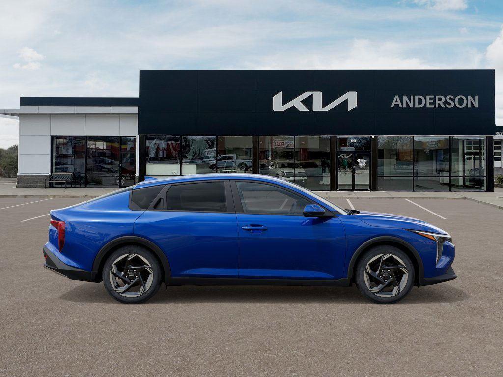 new 2025 Kia K4 car