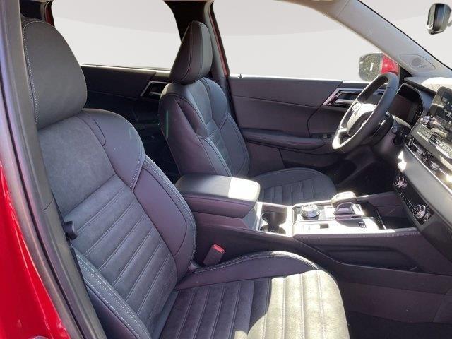 new 2023 Mitsubishi Outlander PHEV car, priced at $39,999