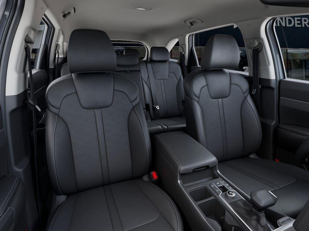 new 2025 Kia Sorento car, priced at $35,901