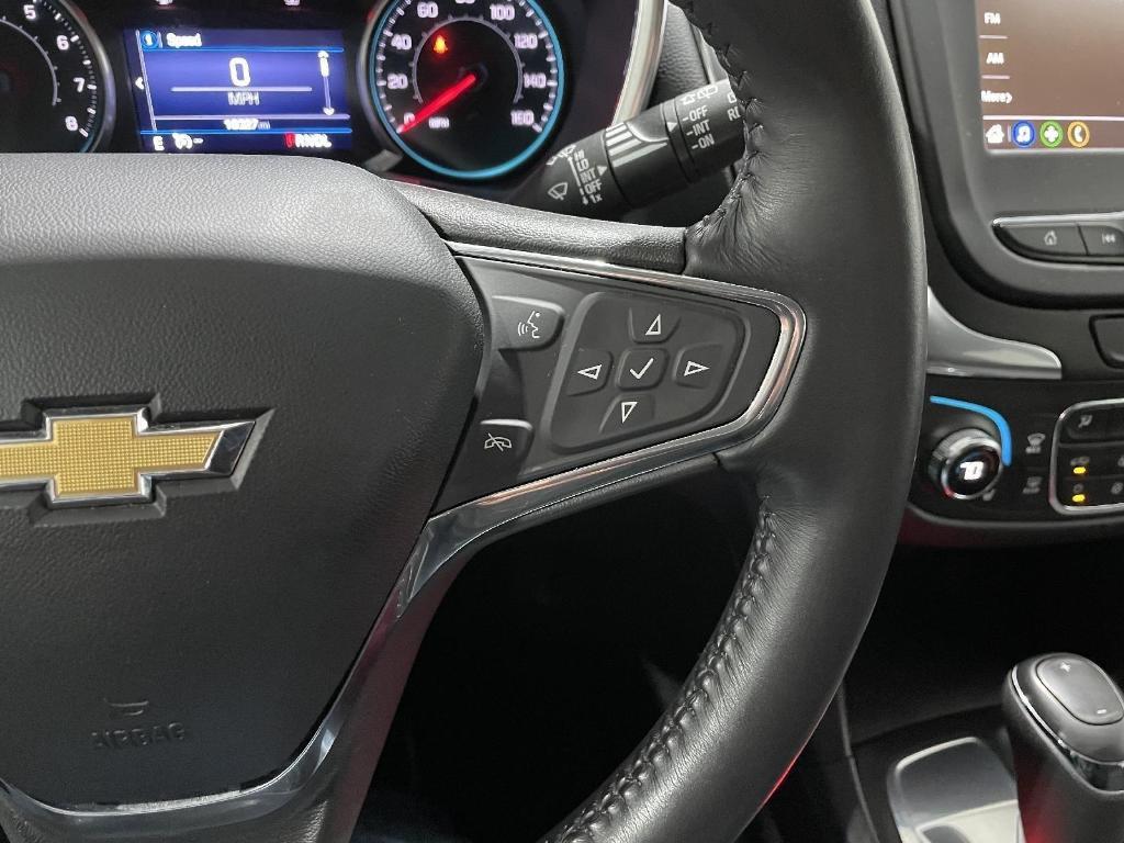 used 2021 Chevrolet Equinox car, priced at $22,300