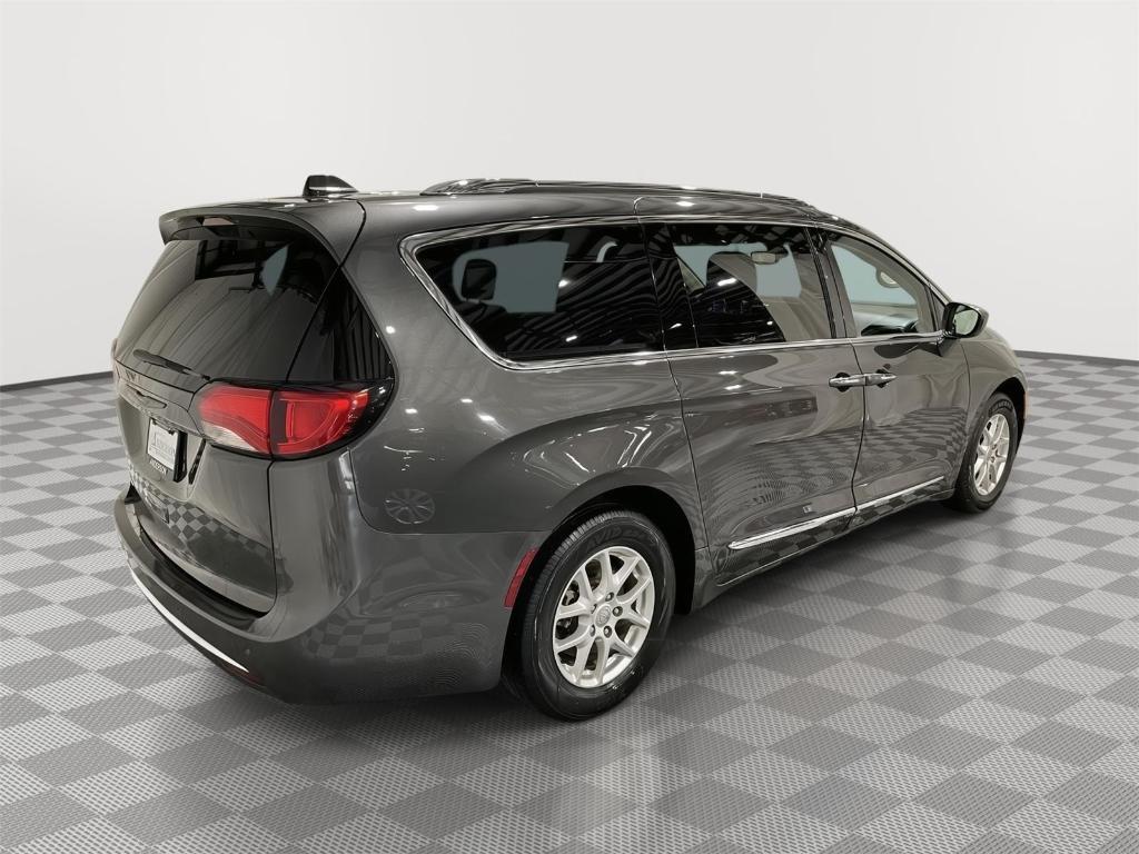 used 2020 Chrysler Pacifica car, priced at $19,000