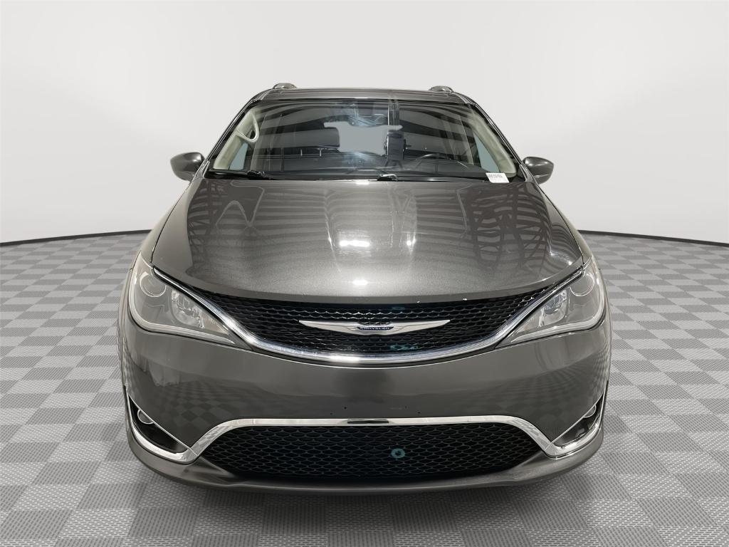 used 2020 Chrysler Pacifica car, priced at $19,000