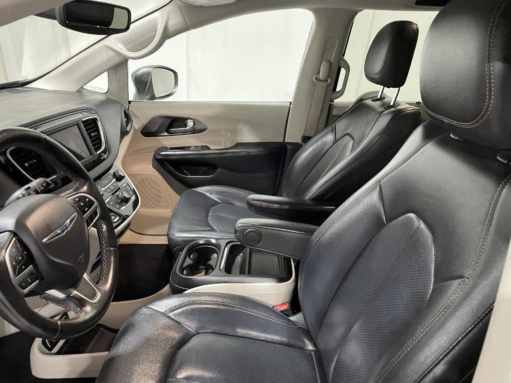 used 2020 Chrysler Pacifica car, priced at $19,000