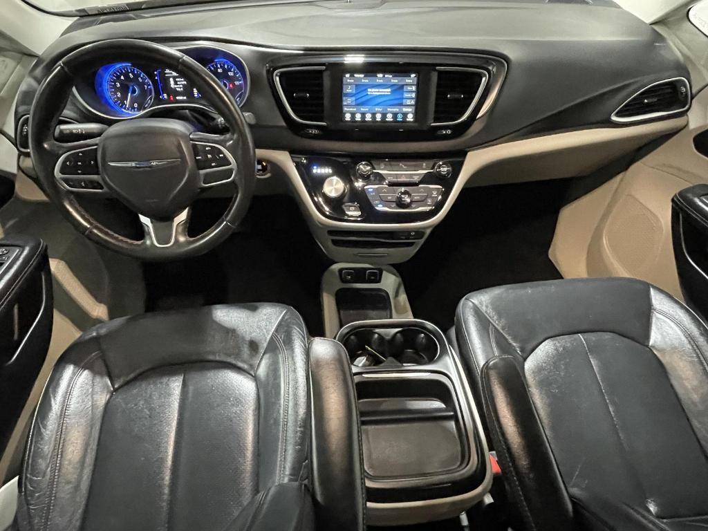 used 2020 Chrysler Pacifica car, priced at $19,000