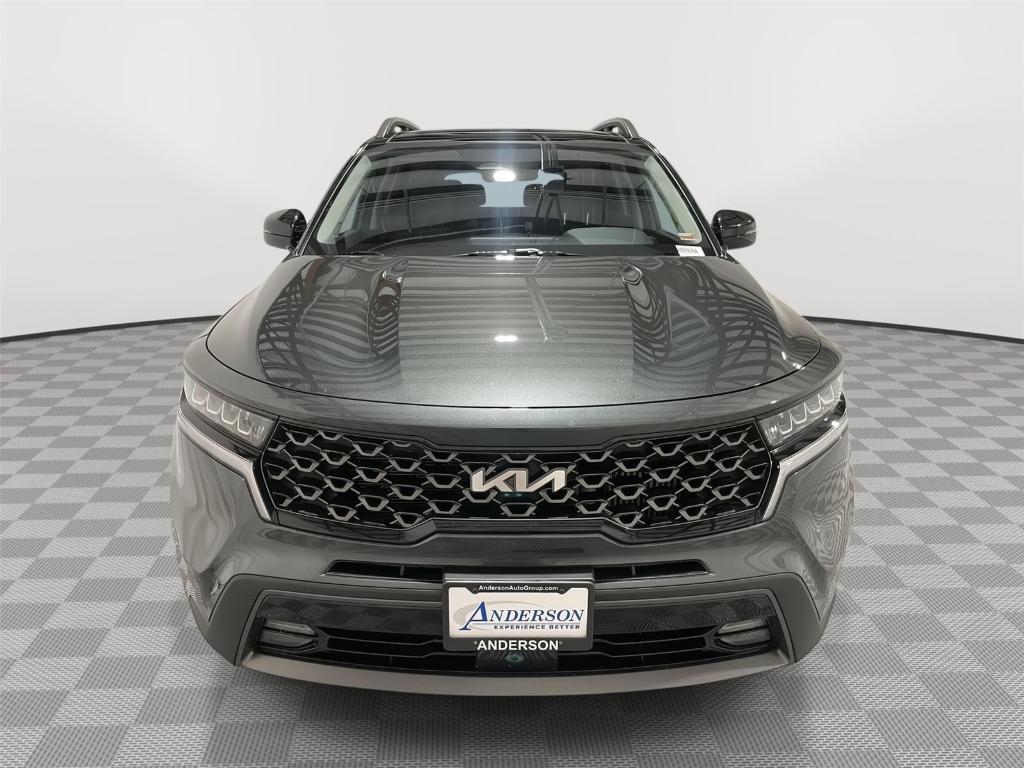 used 2023 Kia Sorento car, priced at $31,400