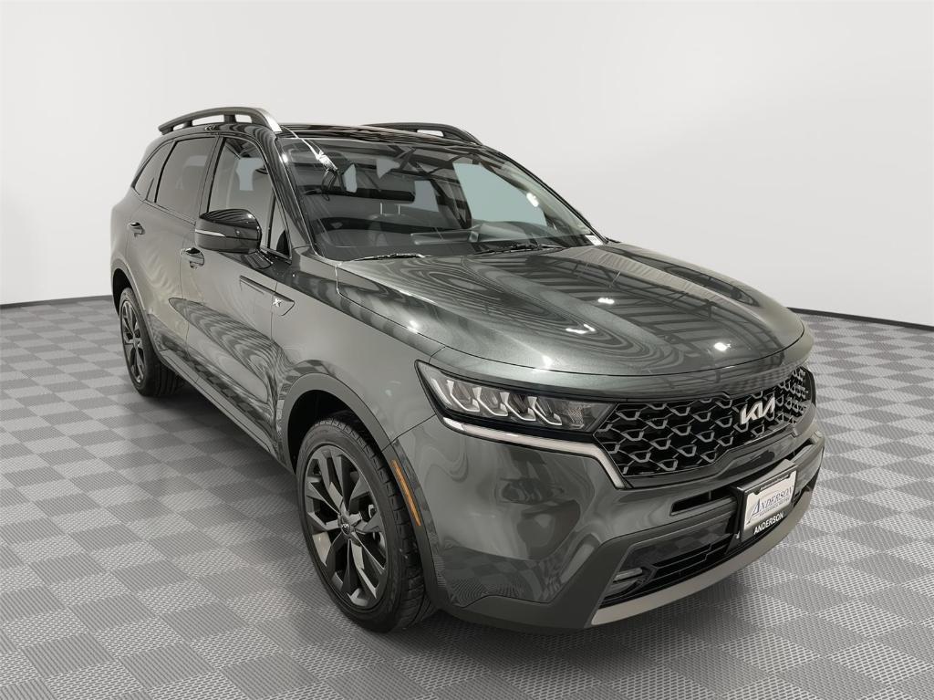 used 2023 Kia Sorento car, priced at $31,400