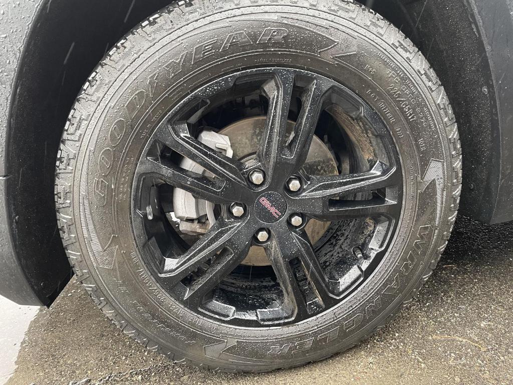 used 2023 GMC Terrain car, priced at $25,500