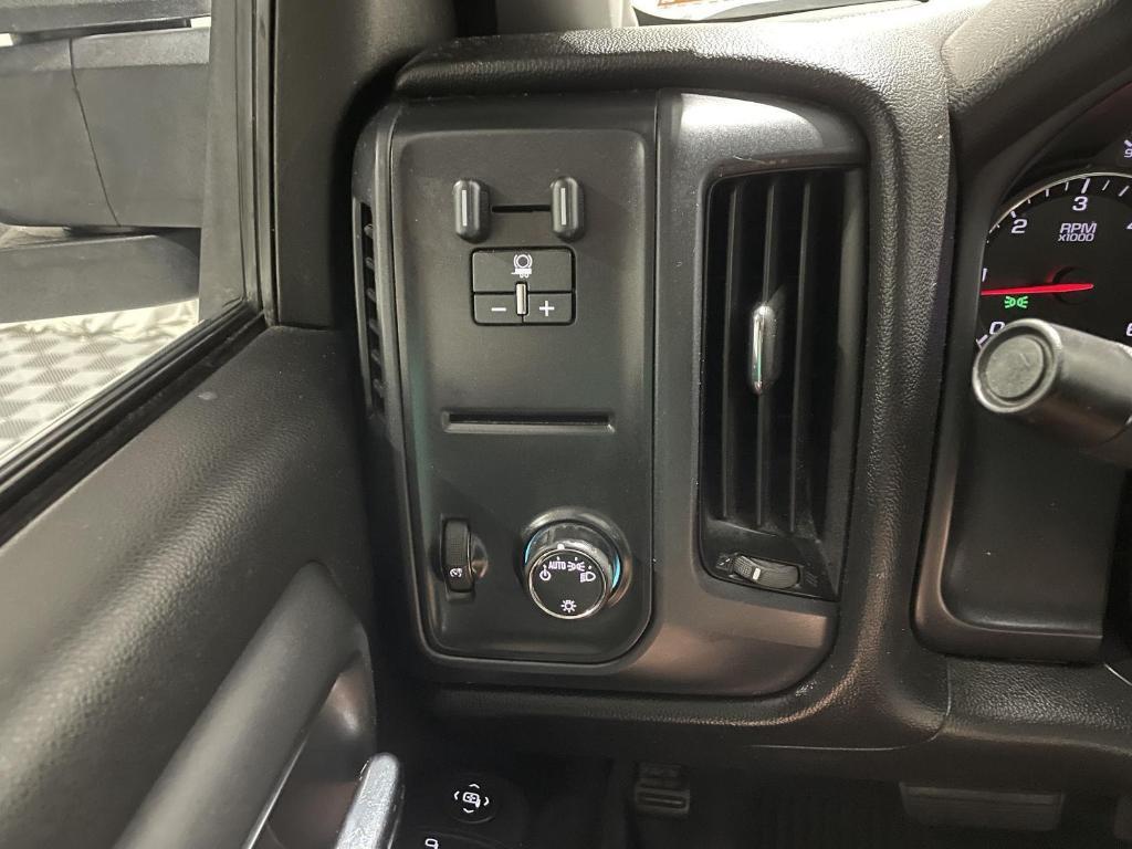 used 2015 Chevrolet Silverado 2500 car, priced at $25,000