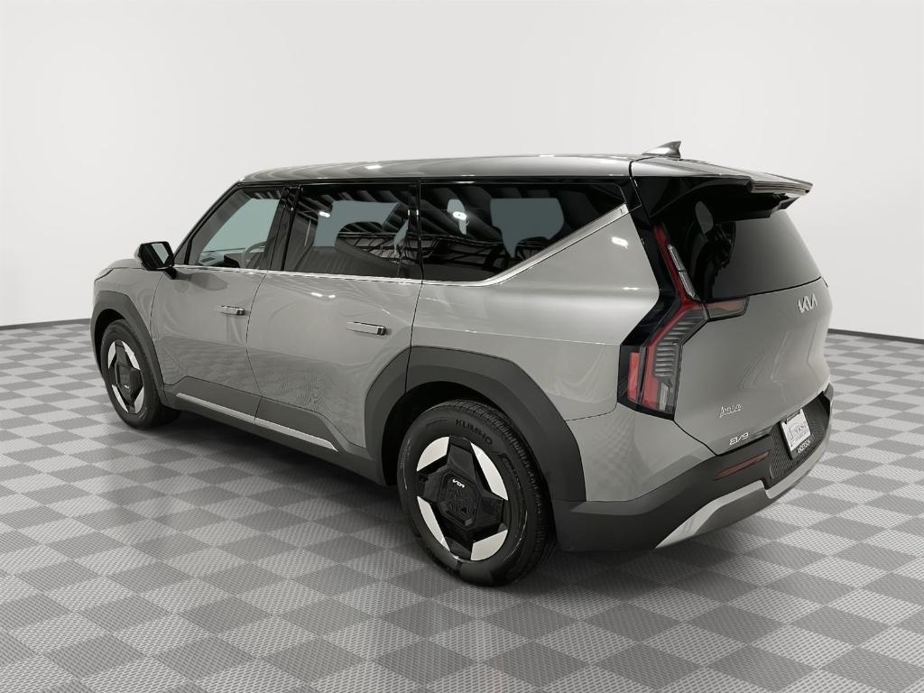 new 2024 Kia EV9 car, priced at $55,270