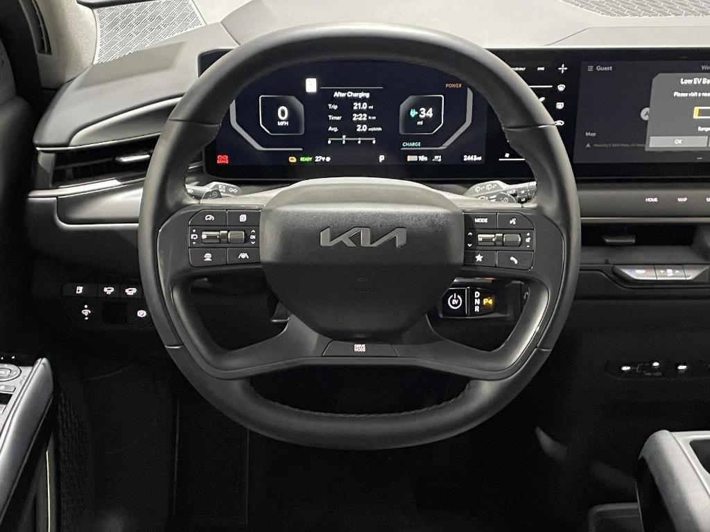 new 2024 Kia EV9 car, priced at $55,270