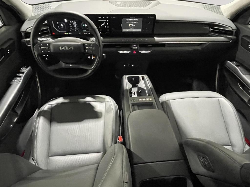 new 2024 Kia EV9 car, priced at $55,270
