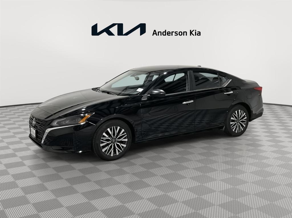 used 2025 Nissan Altima car, priced at $22,500
