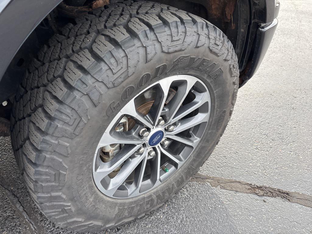 used 2020 Ford F-150 car, priced at $26,762