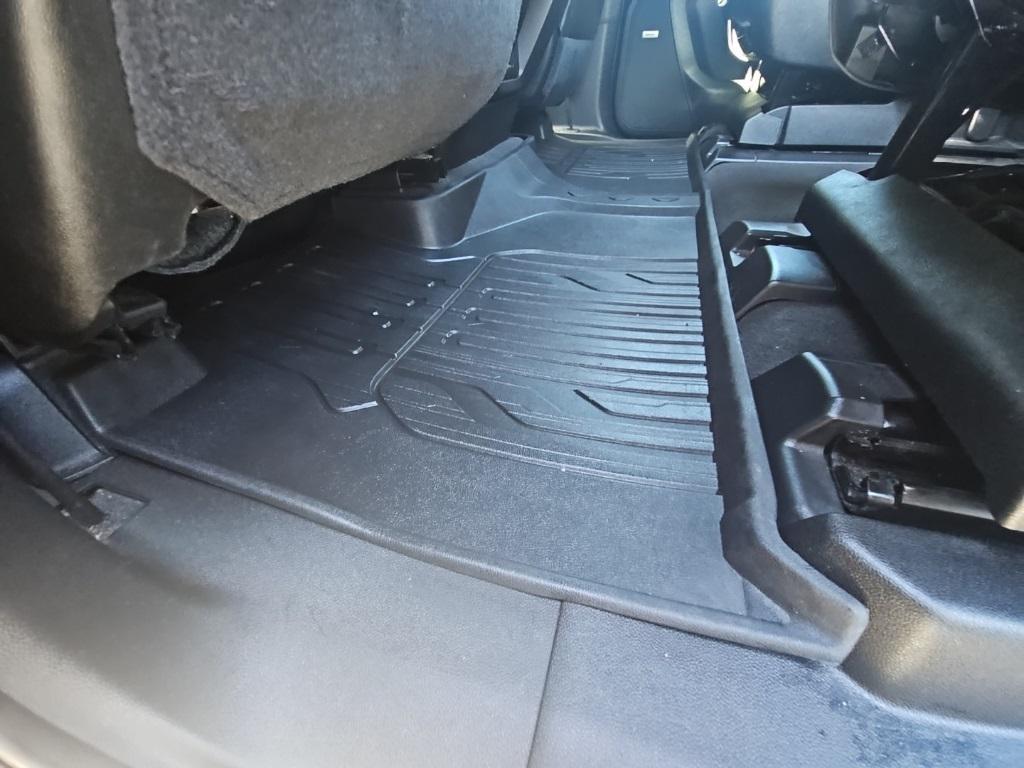 used 2021 GMC Yukon car, priced at $50,400