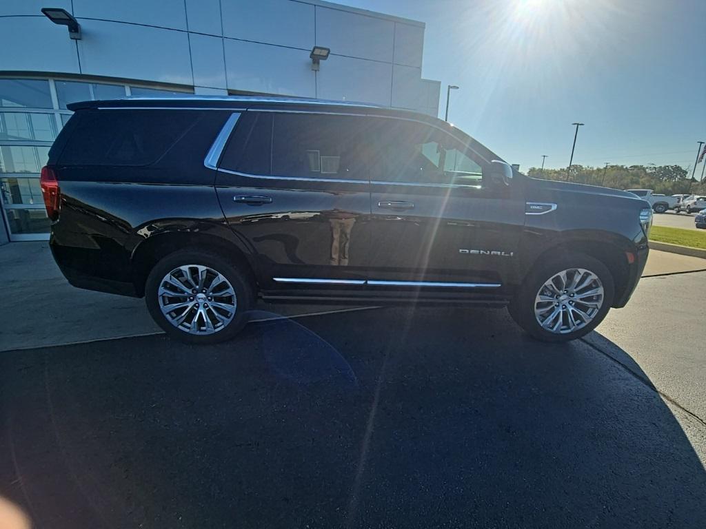 used 2021 GMC Yukon car, priced at $50,400