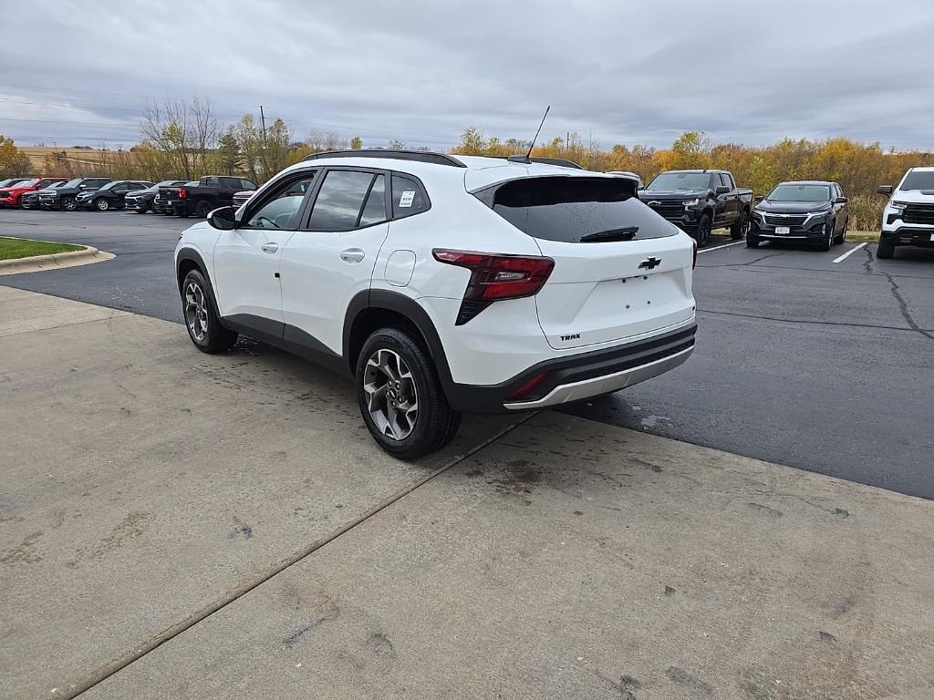 new 2026 Chevrolet Trax car, priced at $26,020