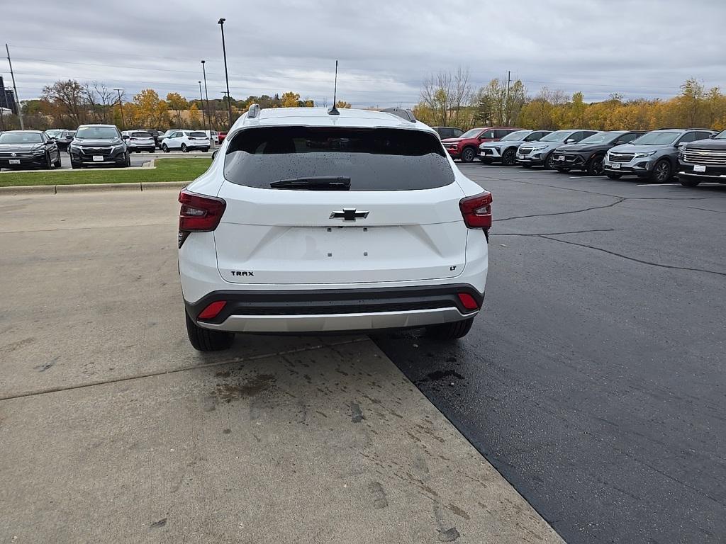 new 2026 Chevrolet Trax car, priced at $26,020