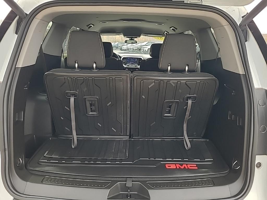 used 2023 GMC Acadia car, priced at $30,988