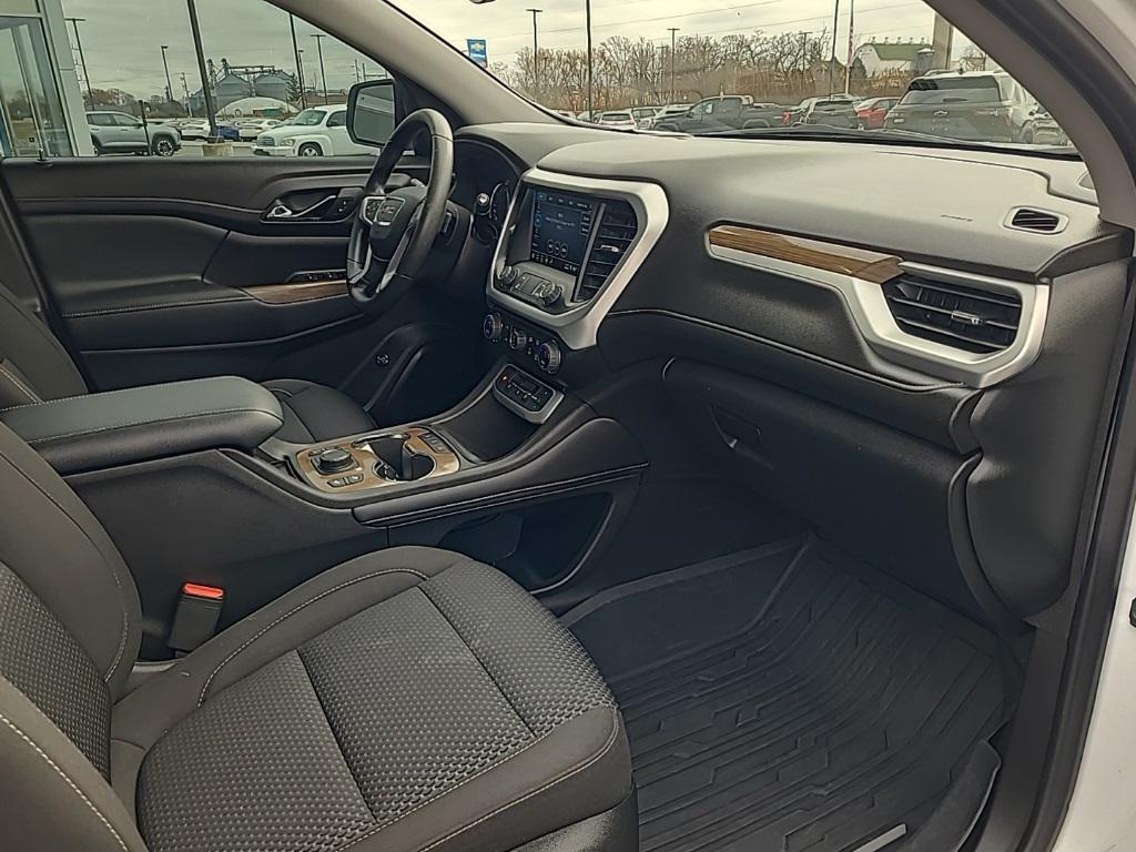 used 2023 GMC Acadia car, priced at $30,988