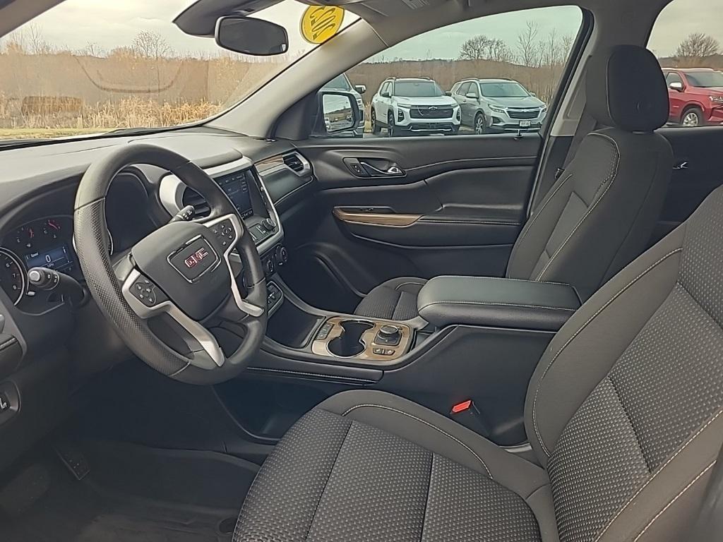 used 2023 GMC Acadia car, priced at $30,988