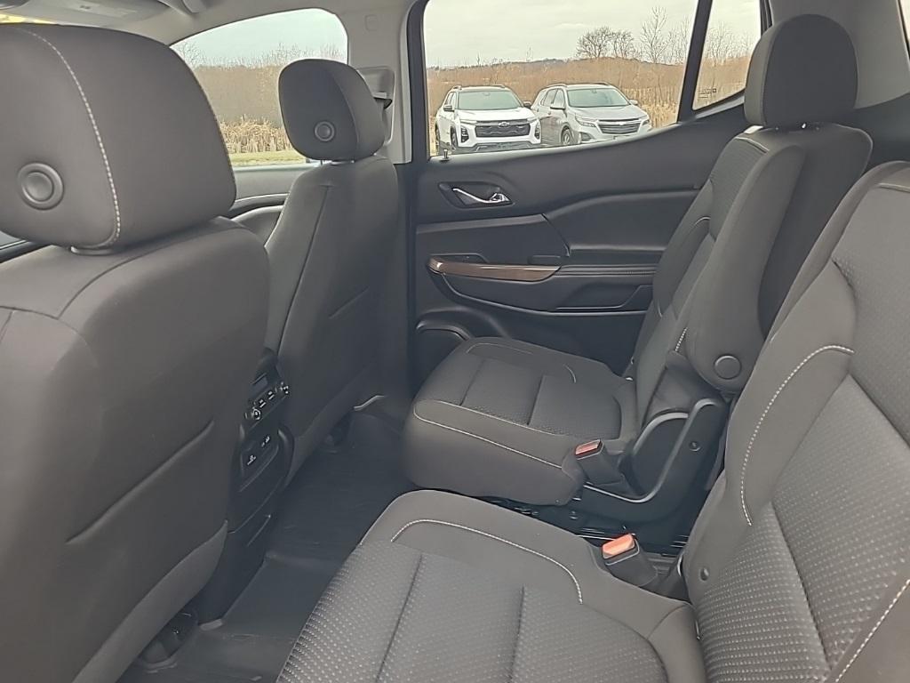 used 2023 GMC Acadia car, priced at $30,988