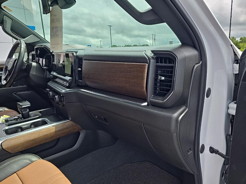used 2023 Chevrolet Silverado 1500 car, priced at $51,999